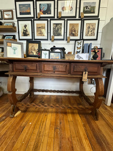 Antique Spanish Colonial Console Table – Ornate Hand-Carved Design